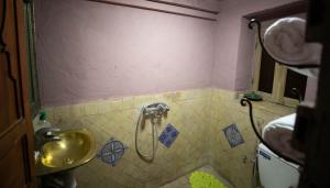 Koupelna v ubytování RIAD DAR DIWAN