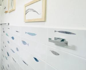 Un baño de Gaudì Art Room Studio Apartment 89 fotos más