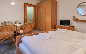 Katil atau katil-katil dalam bilik di Nice Apartment In Goslar Ot Hahnenklee +2 gambar