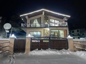 Budova, kde se vila nachází