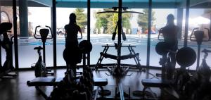 Fitness centrum a/nebo fitness zařízení v ubytování Istion Club & Spa