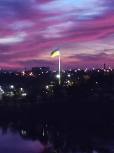 Pohľad na východ alebo západ slnka z apartmánu alebo blízkeho okolia