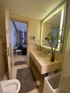 Koupelna v ubytování Mangroovy Tasteful 1 bedroom