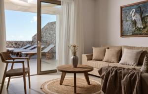 Posedenie v ubytovaní Thelxi's Suite I - Brand New Seaview Suite!