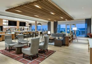 Restaurace v ubytování Hyatt Place Kent Narrows And Marina