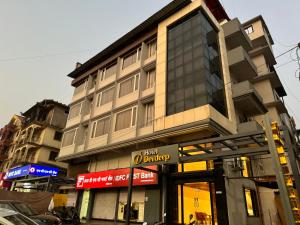Budova, kde se hotel nachází