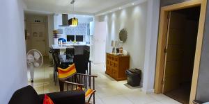 Una cocina o zona de cocina en Unobstructred seaviews, 2BR, Kingbeds, Fully ACd