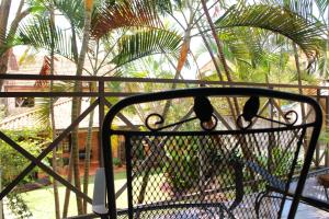 Сад в De la Mora Hostal