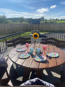Balkón nebo terasa v ubytování The Gate Lodge at Dunnanew - 4 Star- Sleeps 5