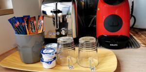 Utensilios para hacer té y café en Reims Appart - Idéal pour Pro en déplacement *Wifi rapide *Vue panoramique *Parking facile