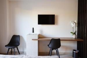 Telewizja i/lub zestaw kina domowego w obiekcie LAN-GO SIVOTA Luxury Living