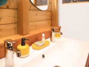 Fotografie z fotogalerie ubytování Bungalows Ti Lodge Martinique - près de la plage avec jacuzzi privé v destinaci Sainte-Luce