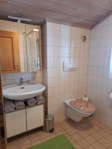 Kúpeľňa v ubytovaní Apartment Sabrina + 37 fotografií