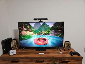 TV a/nebo společenská místnost v ubytování Apartmán Leny, Dolní Morava
