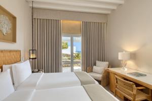 Voodi või voodid majutusasutuse Santa Marina, A Luxury Collection Resort, Mykonos toas