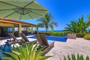 Piscina di Ojochal Magnificent Ocean View o nelle vicinanze