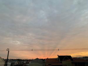 Afbeelding uit fotogalerij van Apartamento Eco City 01 Privativo, Espaçoso e Confortável Com Garagem in Curitiba