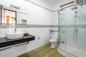 Kúpeľňa v ubytovaní Nguyên Hương Hotel
