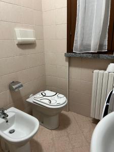 A bathroom at Apartment Orio 4