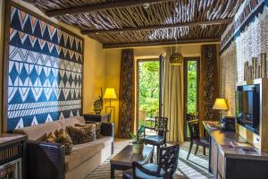 Posedenie v ubytovaní Bambara Hotel