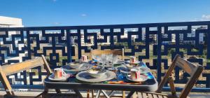 Foto sihtkohas Martil asuva majutusasutuse Super appartement vue sur mer et à 2 minutes de la plage de Martil. galeriist