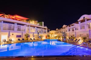 The swimming pool at or close to Marina Sharm Hotel