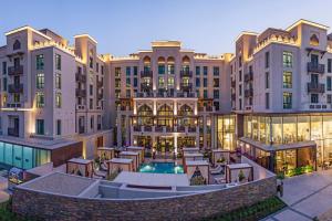 eine Darstellung der Fassade eines Hotels in der Unterkunft Hotel Boulevard, Autograph Collection in Dubai