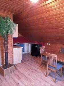 Kuchyňa alebo kuchynka v ubytovaní Ferienhaus Himmelreich