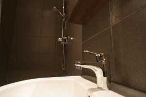 Un baño de Pension Mädchenkammer 21 fotos más