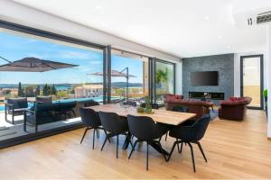 Khu vực ghế ngồi tại Luxury Villa Dali - 42 m2 infinity pool & wellness