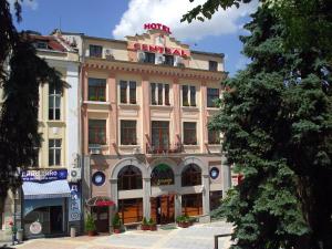 Gallery image of Family Hotel Central in Shumen