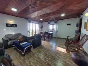 Posezení v ubytování B&B Nuwara eliya