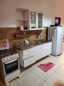 Kuchyň nebo kuchyňský kout v ubytování Casa Vera Arruda Pousada Leão + 24 fotografií