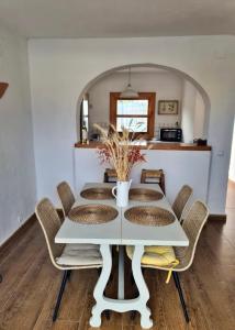 Imagen de la galería de Bungalow with seaviews in Moraira, en Teulada