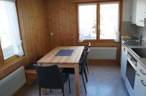 Kuchyň nebo kuchyňský kout v ubytování Ferienhaus Schils