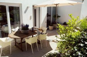 Kawasan patio atau luaran di Müllers Gästehaus