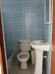 Ванная комната в Hotel Huanchaco