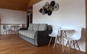 Χώρος καθιστικού στο Hillside