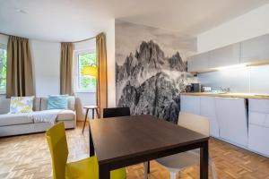 Kuchyňa alebo kuchynka v ubytovaní Apartment Sonnleitner