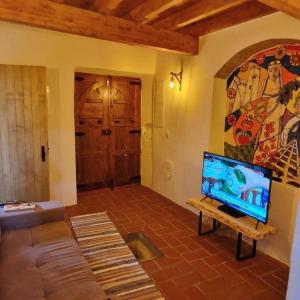 Μια τηλεόραση ή/και κέντρο ψυχαγωγίας στο A Casa do Castelo