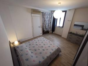 Postel nebo postele na pokoji v ubytování Casa indipendente - Piccolini Hideaway