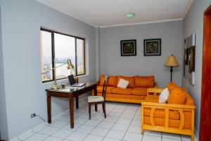 Istumisnurk majutusasutuses Aparthotel Guijarros