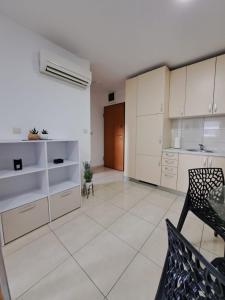 Kuchnia lub aneks kuchenny w obiekcie IN Split