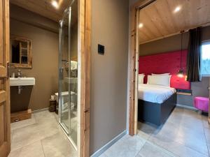 Ένα μπάνιο στο Les Secrets - Suites & Apartments +133 φωτογραφίες