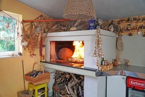 Kuchyň nebo kuchyňský kout v ubytování Apartman Petra 5
