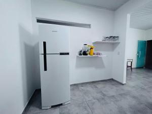 Kuchyň nebo kuchyňský kout v ubytování Bela vista- Marília