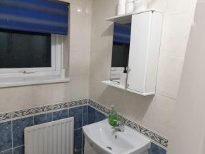 Vonios kambarys apgyvendinimo įstaigoje Oasis Abode @Shiremoor