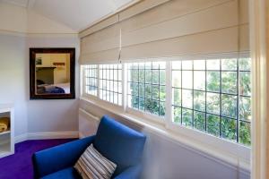 The Gables - Circa 1880 - Classic Bowral Property的休息区