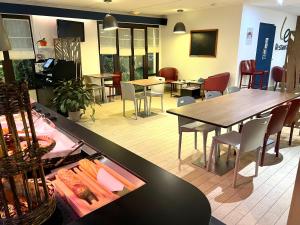 Χώρος καθιστικού στο Kyriad Blois Nord