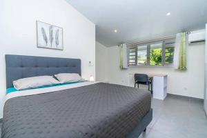 Foto de la galería de HEITEA LODGE - 6 min airport, Wifi, AC & Parking en Papeete